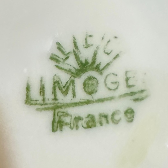 Vintage Limoges Fragonard Miniature Porcelain Egg Vase Courting Couple - Picture 14 of 14